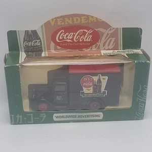 Lledo Coca Cola WorldWide Werbung 1950 Bedford 30cwt Lieferwagen SL59003 - Bild 1 von 10