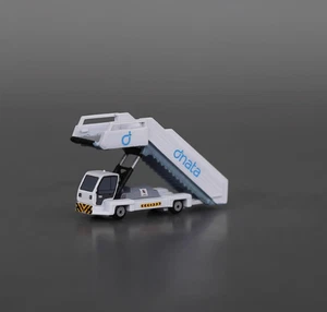 1:200 Dnata Airport Staircase Car Ground Vehicle Model - Picture 1 of 12