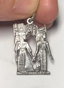 Egyptian Queen Cleopatra & Isis beautifully crafted in Sterling Silver Pendant - Picture 1 of 6