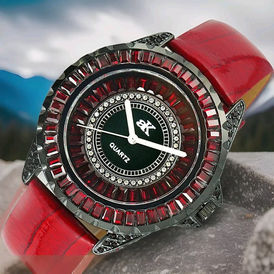 ADEE KAYE TAMAÑO MEDIANO, ESTUCHE IP NEGRO, 3 MANOS PIEDRAS CRISTAL (ROJO)(BLANCO) Foto 1 de 4