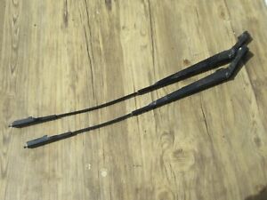 VAUXHALL ZAFIRA B (2005-2011) PAIR FRONT WIPER ARMS - LEFT & RIGHT