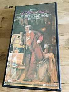 Donizetti's "L'elisir D'amor" in cassette format - Picture 1 of 5