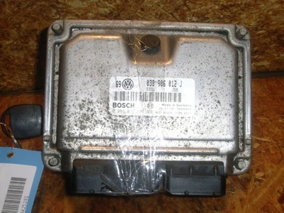 425281 Centralina Motore VW Golf IV Variant (1J) 0281010104 - Immagine 1 di 4