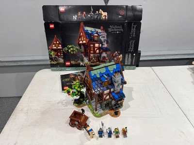 LEGO Ideas: Medieval Blacksmith (21325) - With Instructions & Box Complete - Image 1 of 4