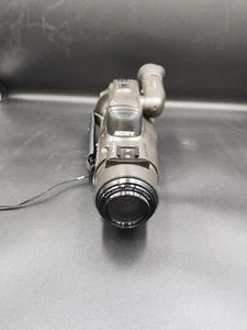 Sony Handycam CCD-FX200E Video8 Camcorder – Untested, Spares/Repairs - Picture 1 of 24