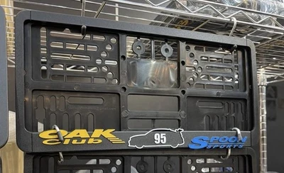 RARO!! CUBIERTA DE MARCO DE MATRÍCULA DE CLUB DE CUCHARA DEPORTIVA / ROBLE PARA HONDA Foto 1 de 4