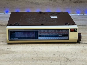 Vintage GE Spacemaker Under-Cabinet AM/FM Kitchen Radio w/ Clock Model 7-4212A - Picture 1 of 7