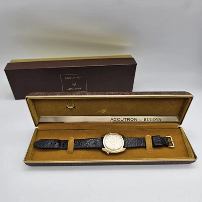 Orologio Uomo Bulova Accutron 2182 Tuning Fork (Non Funzionante) - Immagine 1 di 4
