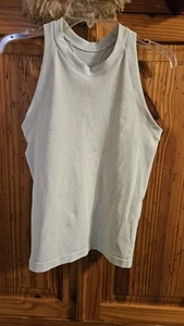 Womens Size Medium White Ribbed Crew Neck Tank Top - Picture 1 of 3