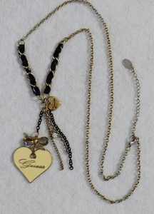 VINTAGE - Necklace - "GUESS" - Metal/ENAMEL Heart Pendant - 30 in - Picture 1 of 10