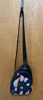 Mochila Bandolera Bandolera, Estampado Mariposa, Sin Marca Foto 1 de 4