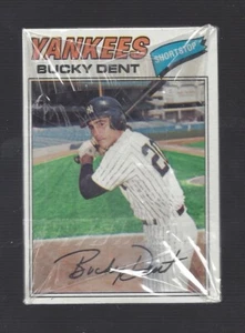 1977 BURGER KING NEW YORK YANKEES 4 CARD CELLO PACK BUCKY DENT CARD SHOWING - Picture 1 of 2