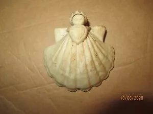 Vintage Ceramic Shell Art Baby - Picture 1 of 4