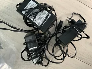 RAZOR E-100/200/300: ELEKTRISCHES BATTERIELADEGERÄT, NEU, PREIS PRO 1 - Bild 1 von 1