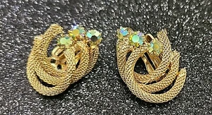 Vintage Gold Tone Rhinestone Clip On Earrings Jewelry Prong Set - Picture 1 of 6