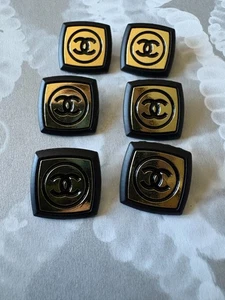 6 CHANEL Gold and Black CC Logo Buttons 21mm - Picture 1 of 3
