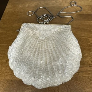 Evening Bag Purse Beaded Clam Shell White Vintage Silver Colored Chain Strap 40” - Picture 1 of 10