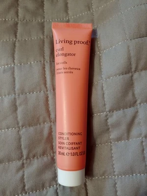 Living Proof Curl Elongator for Coils Conditioning Styler 1oz 30 ml - Image 1 of 2
