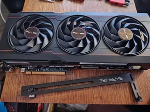 Sapphire Pulse AMD RX 7900 XTX - Picture 1 of 2
