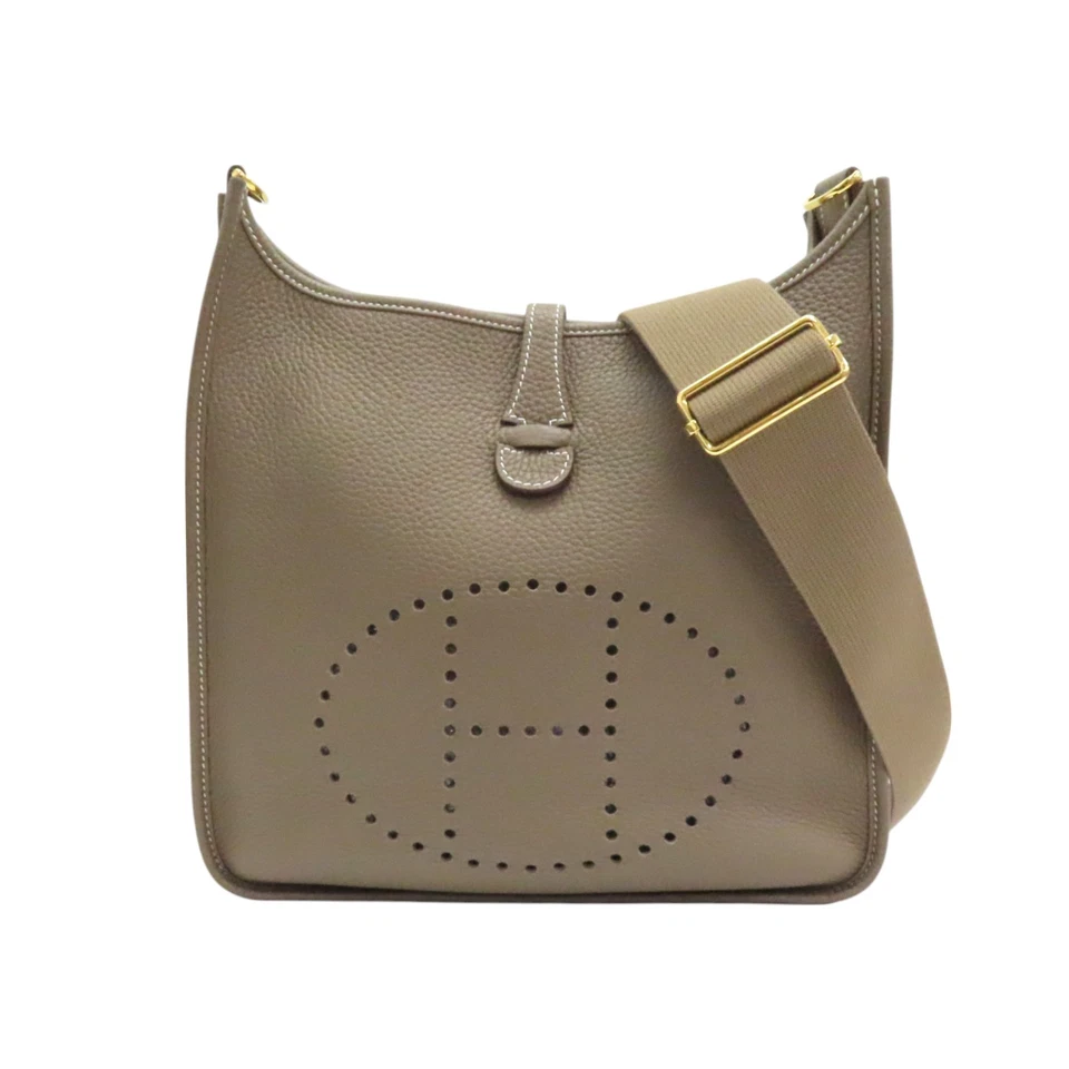 HERMES Evelyne III GM Shoulder Bag Etoupe Grey Taurillon Clemence Leather GHW Foto 1 de 4