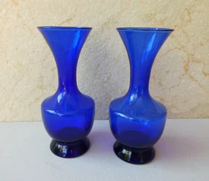 Vintage Matching Pair of Cobalt Blue Glass Vases - Picture 1 of 5