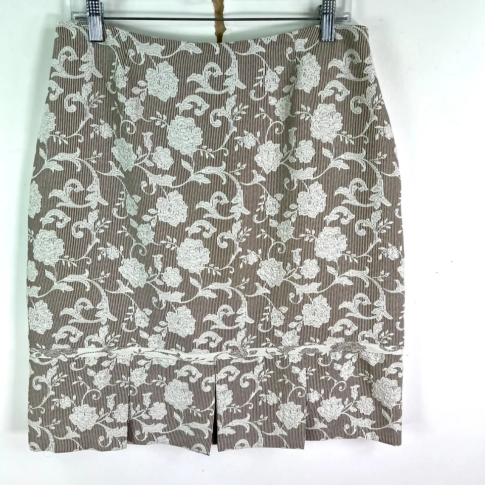 Falda floral plisada inferior Lauren Conrad C para mujer talla 12 33 tostado/blanco 32X21 Foto 1 de 4