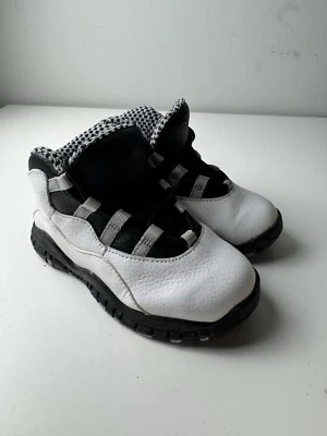 Jordan 10 Blanco Gris Negro TD 8.5c Foto 1 de 4