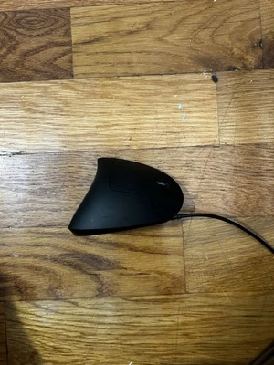 Anker Ergonomic Optical USB Wired Vertical Mouse A7851 (RIGHT HAND)  - Image 1 of 3