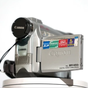 Canon MV450i Handheld MiniDV Camcorder | Tested | Charger & Tape Included - Picture 1 of 4