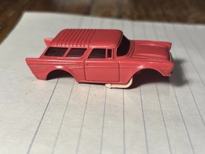 Hot Pink 78 AFX Aurora ‘57 Chevy Nomad Ho Scale Slot Car - Magna Traction # 1903 - Picture 1 of 11