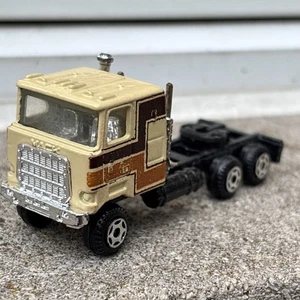 Vintage Zylmex Zee Toys K1 Mack Semi Tractor Truck Cab 1981 Beige 1 - Picture 1 of 15