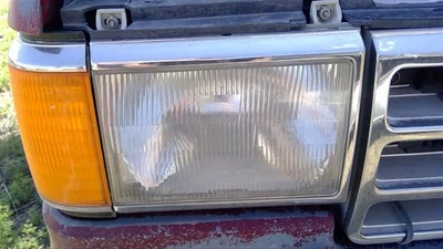 Passenger Right Headlight With Chrome Trim Fits 87-91 BRONCO 725595 Foto 1 de 4