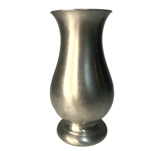 Jarrón Bud de colección peltre #2063 7”x 3,5” - Imagen 1 de 9