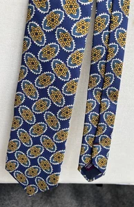 Herrenkrawatte Charles Tyrwhitt 100 % Seide Hergestellt in England Marineblau Gold Geometrisch - Bild 1 von 2