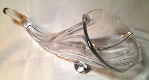 Jarrón centro de mesa vintage de cristal cornucopia de 14" con cuerno de abundancia con patas - Imagen 1 de 5