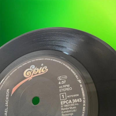 Thriller - Michael Jackson - 7" Vinyl Single NM 1983 Epic - Image 1 of 4
