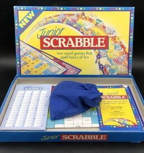 Juego de mesa vintage Junior Scrabble Mattel 1994 (faltan contadores rojos y 6 azulejos) - Imagen 1 de 3