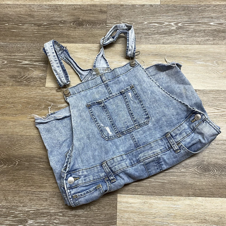 MAURICES Bib Front Buckle Straps Med Wash Blue Denim Jumper Women's Size Medium - Image 1 of 4