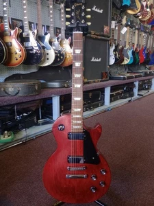 Gibson Les Paul Studio '70s Tribute 2012 Satin Cherry *** FREE SHIPPING *** - Picture 1 of 15