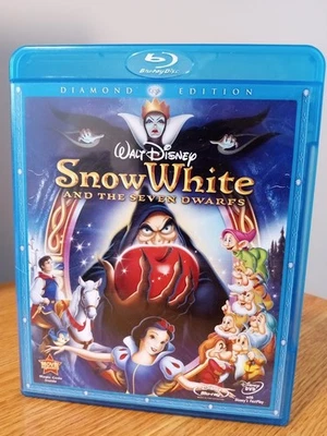 Disney Snow White and the Seven Dwarfs Blu Ray + DVD Diamond Edition - Image 1 of 4