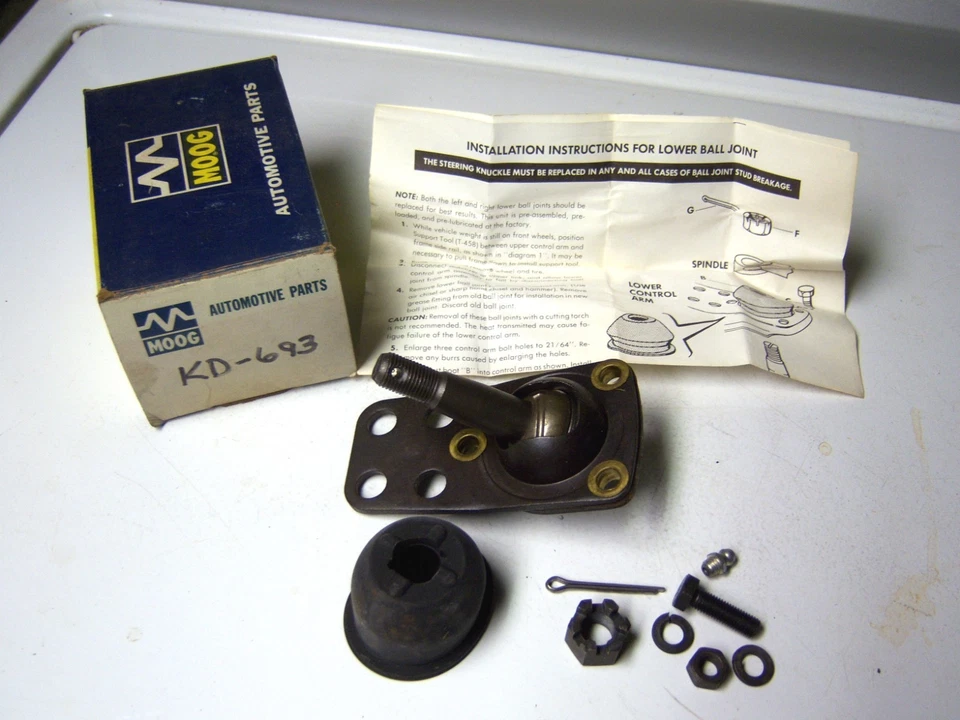NOS Suspension Lower Ball Joint Moog KD693 * 62-67 Chevrolet Chevy II - Image 1 of 2