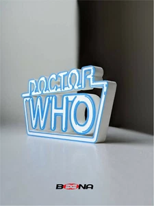 DOCTOR WHO logo display (1980-1984) Beena Studio - Picture 1 of 3