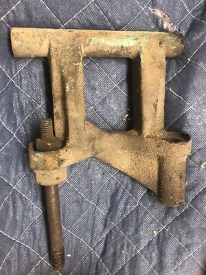 1966 1967 1968 66 67 68 Pontiac GTO Firebird Lower AC Compressor Bracket 9789228 - Image 1 of 3