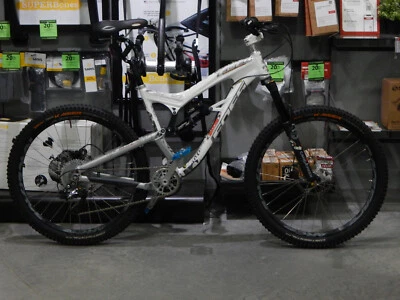 FOES RACING F-275 - Image 1 of 4