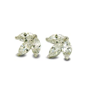 Beautiful Art Deco Style 9ct White Gold Filled Stud Women's Girls Earrings - Picture 1 of 3