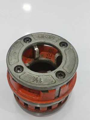 RIDGID 1-1/4" NPT Pipe Threading Die Head – Fits 12-R Ratchet Threader - Image 1 of 4