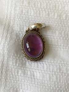 Kleiner Amethyst Anhänger In 925er Silber Gefasst Vintage - Bild 1 von 3