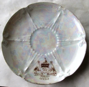 VINTAGE OPALESCENT PORCELAIN SAUCER "PRO REGE ET LEGE" LEEDS, AUSTRIA, USED - Picture 1 of 5
