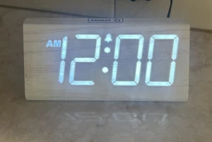 DreamSky Wooden Digital Alarm Clocks for Everyday Use WORKING USED FAST SHIPPING - Picture 1 of 5