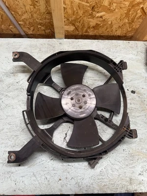 90-96 Nissan 300zx Z32 NA OEM AC Condenser Electric Fan - Image 1 of 4